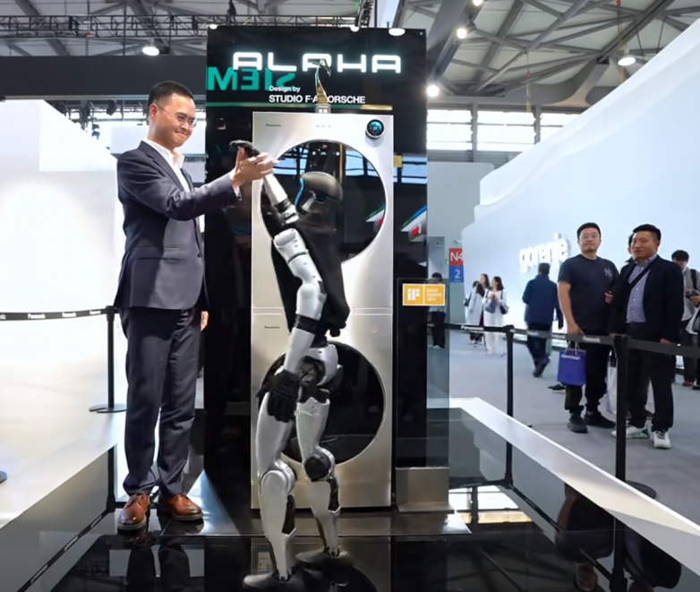 洗护行业被机器人撞了一下腰！这样的科技cp你见过吗？(图7)